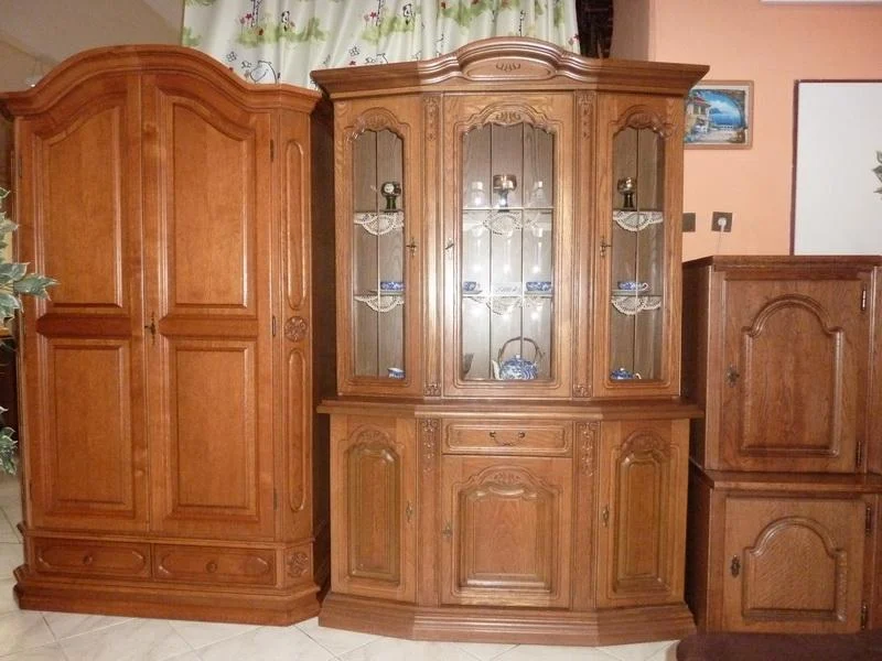 Šatní skříň dvoudveřová - foto 2