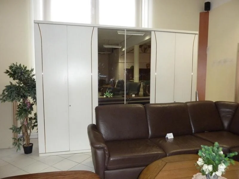 Šatní skříň masiv, bytelná - foto 2