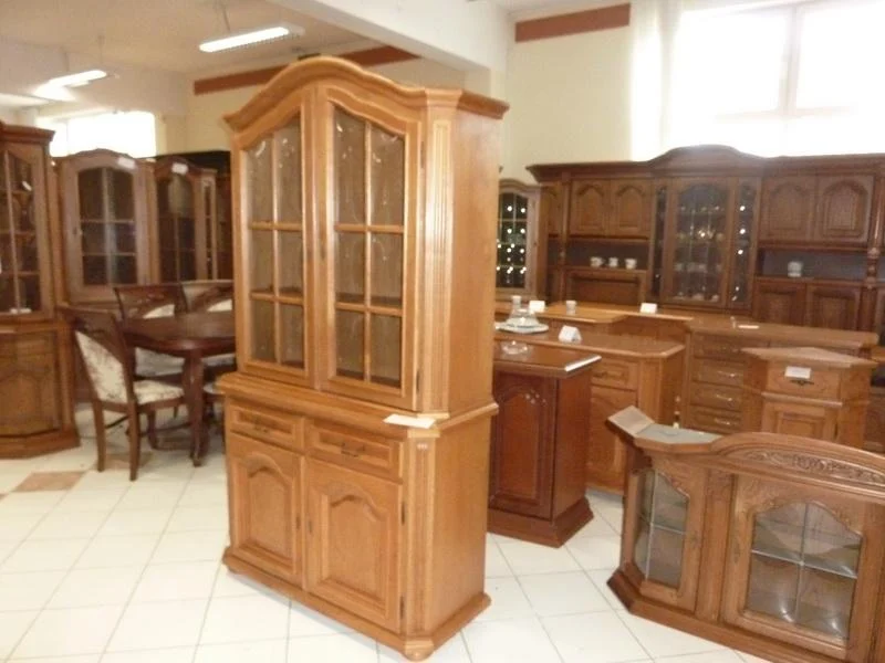 Rustikální dvoudveřový příborník - foto 2
